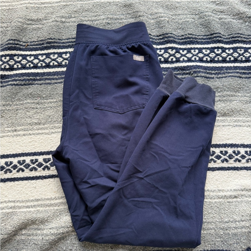 Figs Women’s Navy Blue Low Rise Zamora Joggers Small Petite